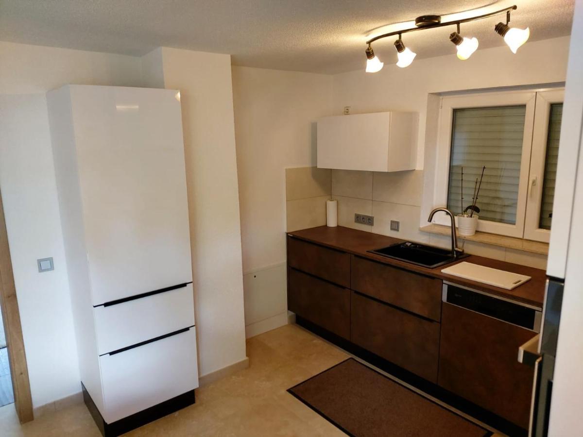 Ferienhaus Giulia in Günzburg ideal für 2 Familien Apartamento Exterior foto