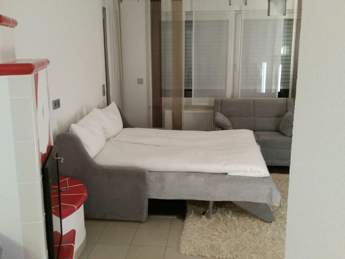 Ferienhaus Giulia in Günzburg ideal für 2 Familien Apartamento Exterior foto