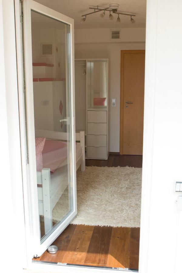 Ferienhaus Giulia in Günzburg ideal für 2 Familien Apartamento Exterior foto